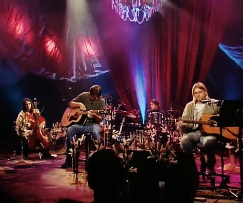 Mtv Unplugged Nirvana, Nirvana Mtv, Nirvana Mtv Unplugged, Nirvana Concert, Nirvana Unplugged, All My Loving, Mtv Unplugged, Smells Like Teen Spirit, Music Taste