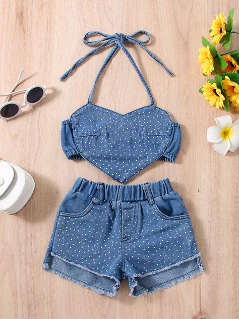 Ripped Jeans Shorts, Denim Halter Top, Denim On Denim Looks, Looks Jeans, Toddler Girl Summer, Ripped Jean Shorts, Toddler Girl Outfit, Summer Outfits Kids, Seluar Pendek