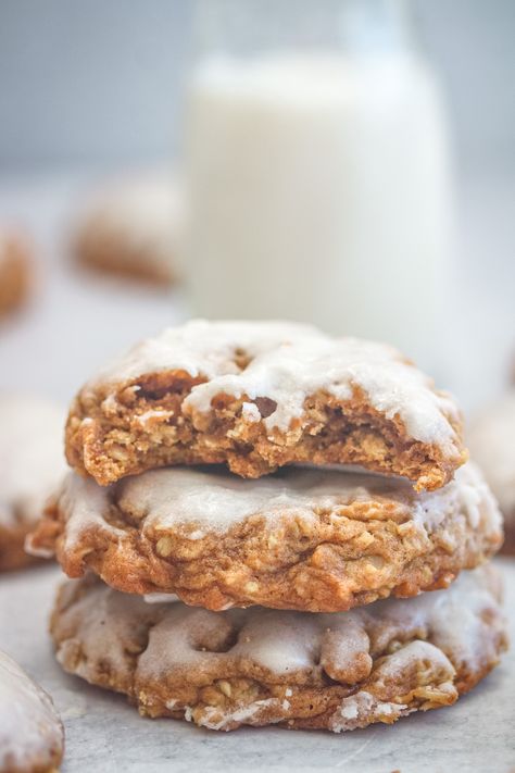 Browned Butter Pumpkin Oatmeal Cookies – 5 Boys Baker Brown Butter Pumpkin Oatmeal Cookies, Oatmeal Pumpkin Cookies, Oatmeal Pumpkin, Pumpkin Oatmeal Cookies, Pumpkin Cookie Recipe, Best Baking, Butter Icing, Pumpkin Oatmeal, Browned Butter