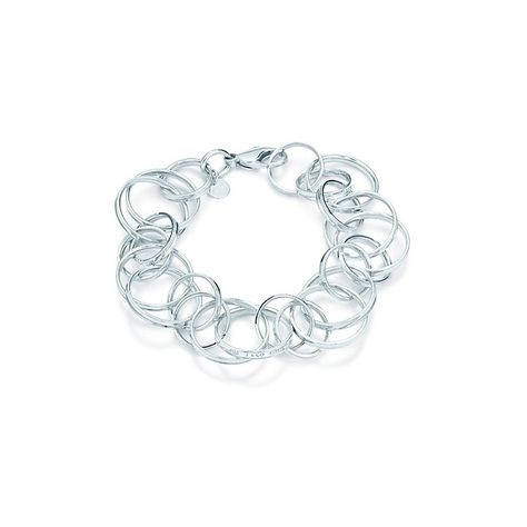 Tiffany 1837™ Interlocking Circles Bracelet ($1,100) Tiffany Bracelet, Interlocking Circle Necklace, Tiffany Bracelets, Silver Rings With Stones, Circle Bracelet, Tiffany Jewelry, Circle Necklace, Lovely Jewellery, Jewelry Creation