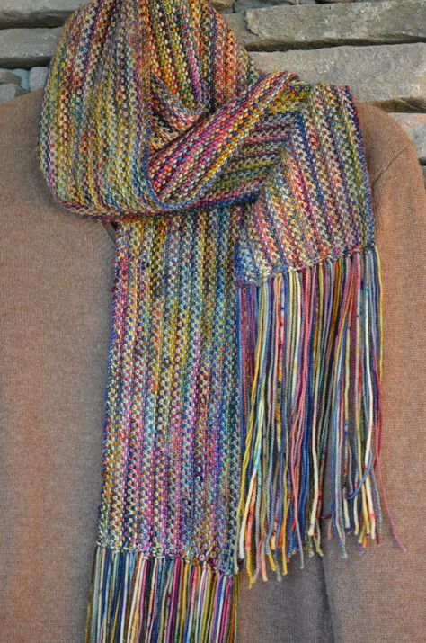 Koigu scarf in linen stitch. Knit Linen Stitch, Crochet Freeform, Easy Knitting Patterns Free, Hand Knit Shawl, Knit Scarves, Linen Stitch, Scarf Yarn, Shawl Patterns, Easy Knitting Patterns