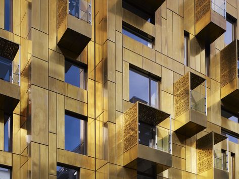 10 Weymouth Street | Make Architects | Archinect Gold Architecture, Architecture Cool, Facade Pattern, Aluminium Cladding, Metal Facade, Facade Material, Architecture Exterior, Facade Architecture, Facade Design