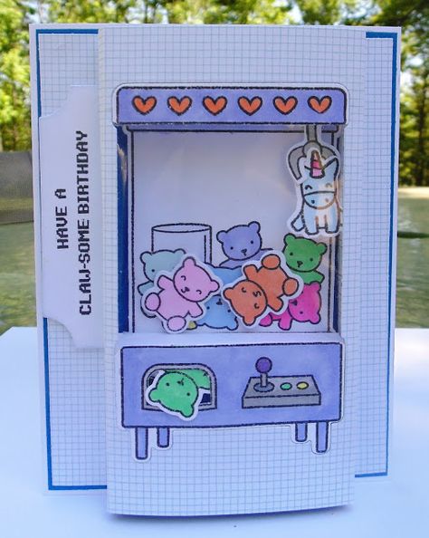 MyHandMadeHomeMadeLife: CLAW MACHINE CARD slider card Claw Machine Illustration, Diy Claw Machine, Paper Claws, Card Slider, Scrapbooking Layouts Baby, Claw Machine, Lawn Fawn Cards, Buku Skrap, Wink Of Stella