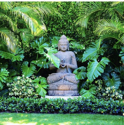 Buddha Landscape Garden Design, Budha Landscaping, Buddha Landscape, Buddha Statue In Garden, Thai Garden, Buddha Garden Backyards, Outdoor Buddha Garden, Buddha Garden Ideas, Buddha Zen Garden