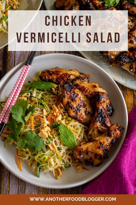 Chicken Vermicelli Recipes, Chicken Vermicelli Bowl, Pho Recipes, Chicken Vermicelli, Vermicelli Pasta, Vermicelli Salad, Vermicelli Recipes, Easy Grilled Chicken, Macaroni Recipes