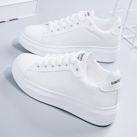 Kasut Nike, Elegant Sneakers, Kasut Wanita, Dr Shoes, White Shoes Sneakers, Girly Shoes, Sneakers Women, Shoes Comfortable, Girls Sneakers