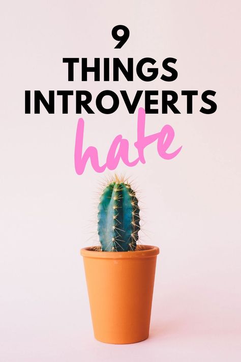 Want to annoy an introvert? Here are 9 easy ways to do it, in this post written by a lifelong introvert, who married an extrovert... #introverts #introversion Besties Funny, Introvert Love, Introverted Thinking, Cohesive Instagram Feed, Shy People, Introvert Problems, Introvert Humor, Blogger Lifestyle, Extroverted Introvert