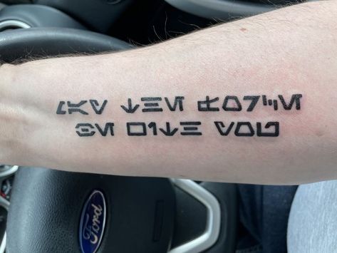 My new tattoo which says May The Force Be With You in Aurebesh which is a language in Star Wars. Aurebesh Tattoo, Wörter Tattoos, Star Wars Tattoo, Piercing Tattoo, Tattoo Styles, Tattoos And Piercings, I Tattoo, Tattoo Quotes, Tatting