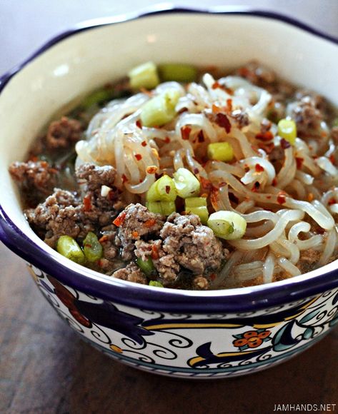 Spicy Beef Ramen, Beef Ramen Recipe, Spicy Bowl, Beef Ramen, Konjac Noodles, Low Carb Noodles, Miracle Noodles, Shirataki Noodles, Soup Appetizers