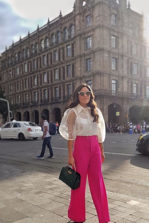 Magenta Trousers Outfit Ideas, Pink Pants Spring Outfits, Magenta Wide Leg Pants Outfit, Hot Pink Pants Work Outfit, White Top And Pink Pants, Fusia Blouse Outfit, Hot Pink Trousers Outfit Classy, Outfit With Hot Pink Pants, Trousers Outfit Wedding Guest