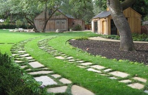 Grass Driveway, Grass Pavers, Fire Pit Materials, Paver Designs, Patio Pavers Design, Driveway Design, Driveway Landscaping, Paver Driveway, Flagstone Patio