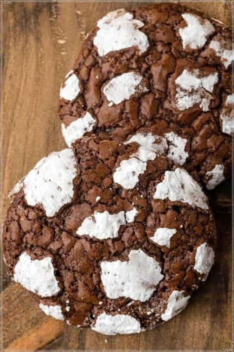 Enjoying brownies just got a whole lot easier thanks to this Brownie Mix Crinkle Cookies recipe. In no time, you’ll be biting into a chocolate dessert that will satisfy any craving. These cookies are decadent and will be a household favorite in no time! These cookies resemble crinkle cookies, which are so much fun to eat! Brownie Cool Whip Cookies, Brownie Mix Cool Whip Cookies, Cool Whip Brownie Cookies, Ghirardelli Brownie Mix Cookies, Ghiradelli Brownie Mix Recipes, Ghirardelli Brownie Mix Recipes, Brownie Mix Crinkle Cookies, Ghirardelli Recipes, Whip Cookies