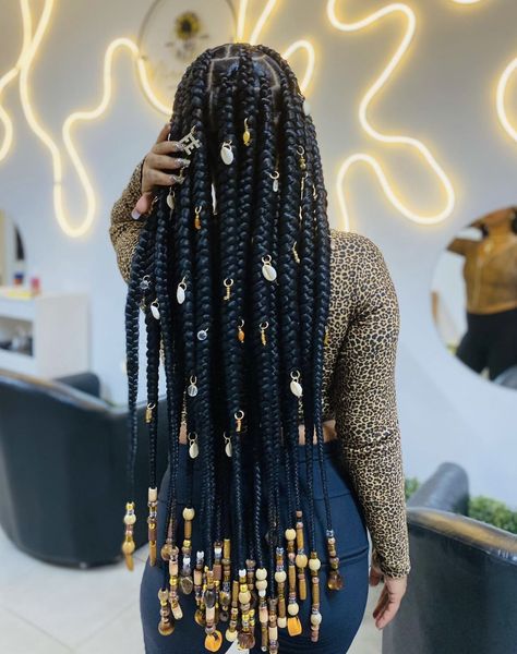 Long Goddess Braids With Beads, Braids With Accessories Black Women, Braids With Jewels Black Women, Jumbo Boho Braids Natural Hair, Knotless Box Braids With Beads, Big Box Braids Jumbo With Beads, Jumbo Boho Knotless Braids, Box Braids With Beads, Box Braids Knotless