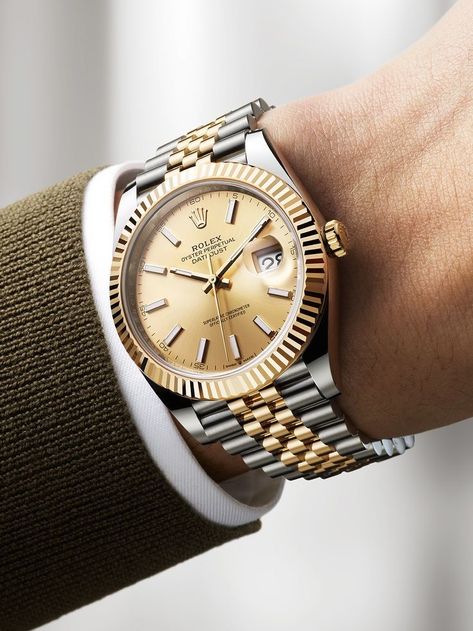 Rolex Boutique, Billionaire Aesthetic, Rolex Wrist Watch, Rolex Datejust Men, Champagne Colour, Anne Klein Watch, Rolex Watches Women, Rolex Date, Apple Air