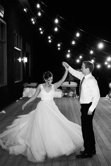 First Dance Picture, Wedding Twirl Photo, First Dance Photography, Wedding Dancing Photos, Love Me Like You Do, Wedding Dance Photos, Last Dance Wedding, Wedding Photo List, First Dance Photos