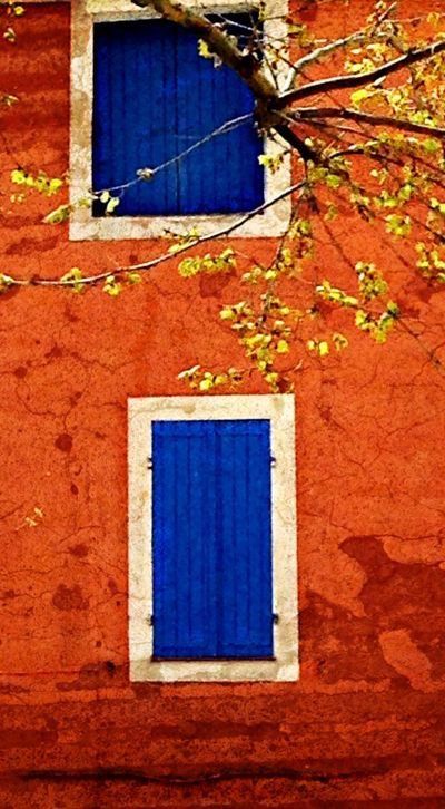 Living In France, Parisian Life, Orange Aesthetic, Colour Board, Color Stories, Blue And Orange, Complementary Colors, Shades Of Orange, Color Textures