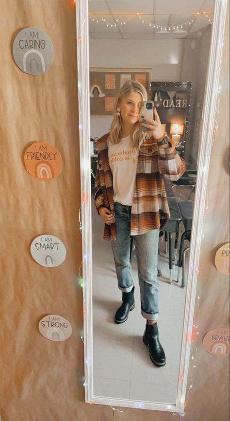 kindness is golden T-shirt, brown flannel shaket, dark denim jeans, chunky boots, star earrings Flannel Outfit Fall, Teacher Ootd, Flannel Outfit, Teacher Outfits Fall, Teacher Outfit, Teacher Style, Outfit Fall, Boots Fall, Fall Trends