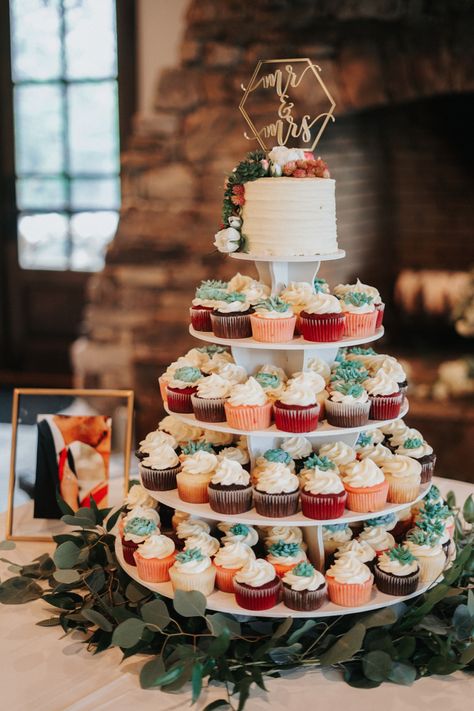 His And Her Cupcakes, Wedding Cake 1 Tier With Cupcakes, Wedding Cupcakes And Small Cake, Minimalist Wedding Cake With Cupcakes, Wedding Cakes Small Simple, Two Tier Wedding Cake And Cupcakes, Wedding Cake For Bride And Groom Only, Spring Wedding Cupcakes Ideas, Single Tier Wedding Cake With Cupcakes