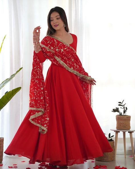 Comment “Link” To Get Details In DM ❤️ Red Pure Soft Fox Georgette Anarkali Suit Set With Huge Flair, Dupatta & Pant Search “KB 241” On Our Website To Shop 👗 Hurry, Book Fast To Make This Festival Season Unforgettable ✨ Shop Now From www.BahuPalace.com Link In Bio DM/WhatsApp Us At +91 9409911700 💖 Take Screenshot & Send Us To WhatsApp For More Details! Which One You Want To Buy/Inquiry? 🙈 100% Quality Assured Premium Product With Pocket Friendly Price | Free Express Shipping | Cash On D... Red Anarkali Suits, Pink Anarkali Suits, Anarkali Designs, Red Anarkali, Georgette Anarkali Suits, Pink Anarkali, Georgette Anarkali, Floral Frocks, Rani Pink