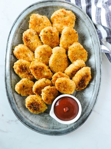 Easy Chicken Nugget Recipes, Homemade Chicken Nuggets Baked, Gluten Free Chicken Nuggets, Cauliflower Chicken, Healthy Chicken Nuggets, Braised Chicken Breast, Chicken Shawarma Recipe, Boiled Chicken Breast, Baked Chicken Nuggets