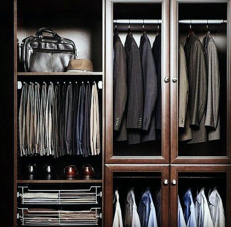 Mens Organized Suits And Pants Closet Cabinetry Mens Closet Organization, Organiser Son Dressing, Stil Masculin, Walk In Closet Design, Fashion Walk, Gentleman's Wardrobe, Luxury Closets Design, Men Closet, Bedroom Closet Design