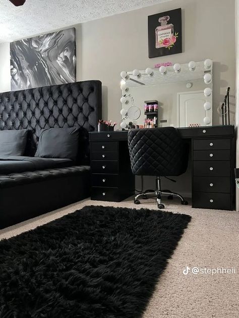 Black Room Decor, Girl Apartment Decor, Black Bedroom Decor, Luxury Room Bedroom, Pink Bedroom Decor, Dream Apartment Decor, Apartment Living Room Design, Black Room, Black Bedroom