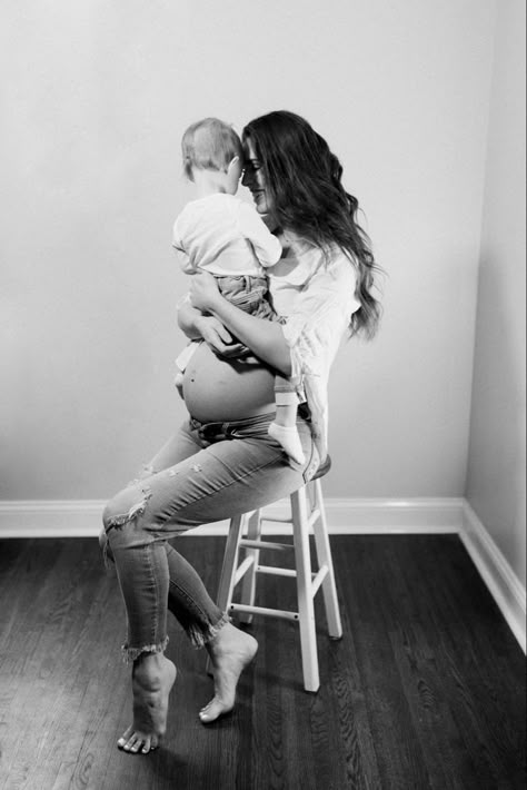 Maternity Stool Photoshoot, Hospital Pictures With Siblings, Maternity Photo Shoot Ideas Inside, Half Baked Pregnancy Photo With Toddler, Third Trimester Picture Ideas, Third Trimester Photos, Stool Maternity Shoot, In Home Maternity Session With Toddler, Stool Portrait