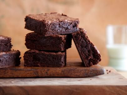 Hot Chocolate Brownies Recipe | Food Network Kitchen | Food Network Hot Chocolate Brownies Recipe, Hot Chocolate Powder, Hot Chocolate Brownies, Cocoa Powder Brownies, Cocoa Powder Recipes, Cocoa Brownies, Healthy Brownies, Brownie Desserts, Alton Brown