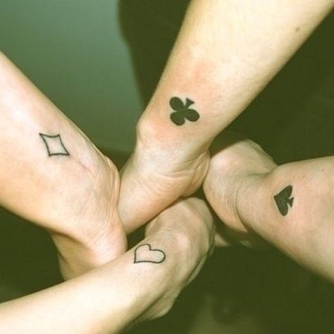 Small Friendship Tattoos, Group Tattoos, Tattoo Placements, Matching Best Friend Tattoos, Bff Tattoos, Парные Тату, Friendship Tattoos, Arrow Tattoo, Matching Tattoo