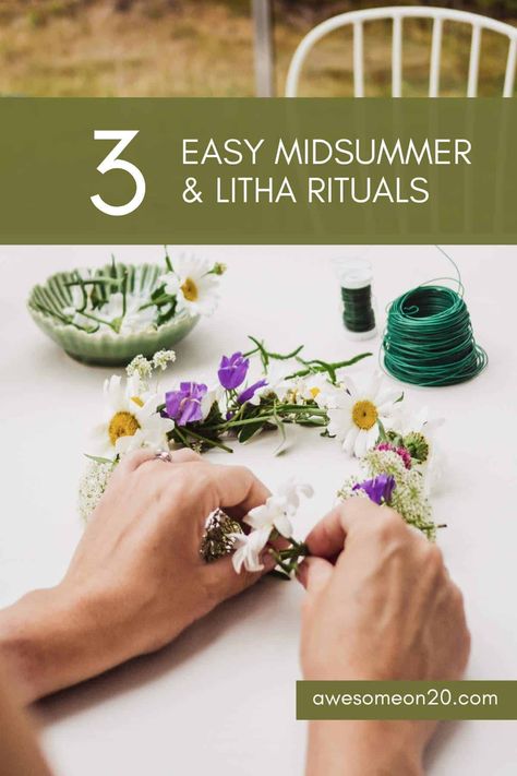 The summer solstice is almost upon us. Here are 3 easy Midsummer & Litha Rituals to help you celebrate the sun and the longest day of the year. Summer Solstace, Litha Ritual, Midsummer Nights Dream Party, Summer Equinox, Ritual Ideas, Summer Solstice Ritual, Summer Solstice Party, Candle Alter, Plant Identification App