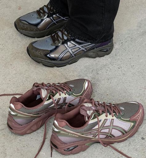 Skater Fits, Bows And Arrows, Kiko Kostadinov, Mens Outfit Inspiration, Shoe Inspo, Crazy Shoes, Pretty Shoes, Dream Shoes, Sneaker Collection