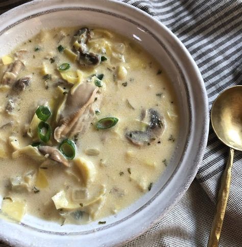 Oyster Chowder, Oyster Stew Recipes, Canned Oysters, Oyster Soup, Oyster Stew, Artichoke Soup, Oyster Recipes, Soup And Stew, Chowder Recipes