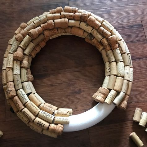 How to make a wine cork wreath. – The Bitter Lemon Cork Wreath Ideas, How To Make A Wine Cork Wreath, Cork Wreaths How To Make A, Wine Cork Wreath Diy, Wine Cork Christmas Wreath, Wine Cork Magnets, Wine Cork Wreaths, Wine Cork Wreaths Diy How To Make, Cork Wreath Christmas