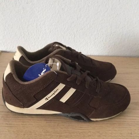 New With Box Vintage Condition, As-Is Sold Out Elsewhere Interesting Sneakers, Vintage Sneakers Retro, Brown Tennis Shoes, Neon Yellow Shoes, Autumn Shopping, Brown Leather Sneakers, Retro Running Shoes, Champion Sneakers, Champion Shoes