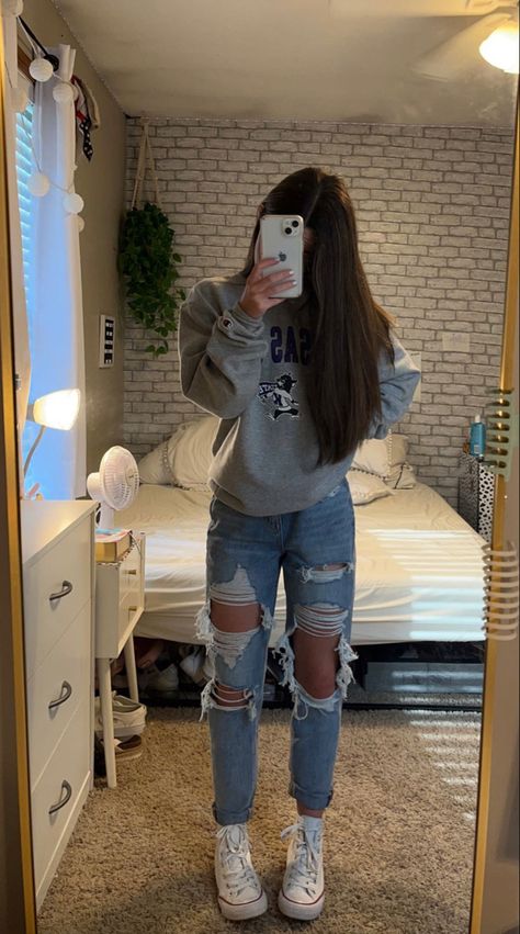 Colorful Leggings Outfit Winter, Cute Outfit Ideas For Spring, Ootds For School, Outfits For Freshman Year, Jean School Outfits, Outfit Ideas No Crop Tops, Junior Year Outfits, Fits For School Casual, Teen Girl School Outfits