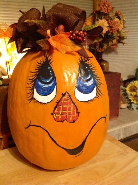 30 Pumpkin Painting Designs | Painted Pumpkins for Halloween Pumpkin Designs Painted, Pumpkin Face Paint, Moldes Halloween, Pumpkin Decorating Contest, No Carve Pumpkin Decorating, Halloween Pumpkin Designs, Pumpkin Painting Ideas, Halloween Pumpkins Painted, Adornos Halloween