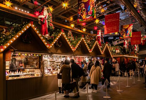 Tokyo City View, Strasbourg Christmas, Christmas Market Stall, Royal Botanic Gardens Sydney, Holiday Scented Candles, Roppongi Hills, Best Christmas Markets, Tokyo City, Roppongi