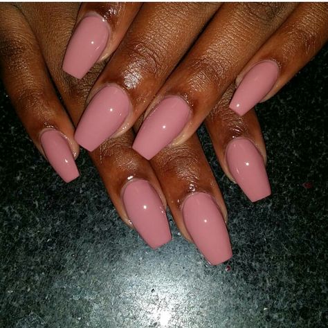 Solid Color Nails Natural, Square Round Nails French Tip, Pink Short Nail Designs, Nail Designs For Dark Skin, Dark Skin Nail Polish, Work Nails, Short Nail, Short Nail Designs, Neutral Nails