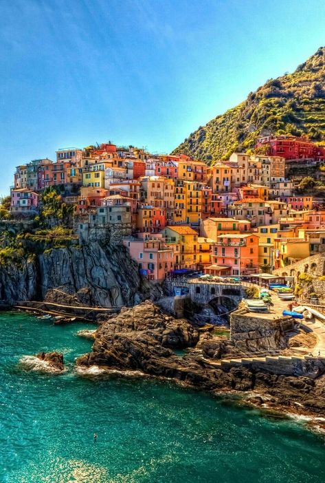 Tourism Places, Travel Beautiful Places, Italy Vibes, Italy Aesthetic, Voyage Europe, Dream Travel Destinations, Travel Places, Vacation Places, City Aesthetic