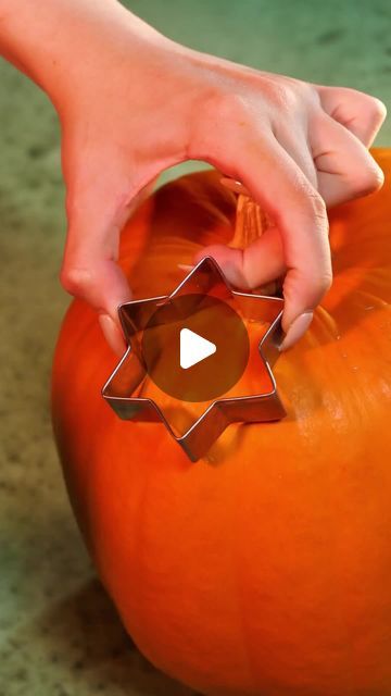 5-Minute Crafts on Instagram: "How to carve a pumpkin with a cookie cutter 👻  #5minutecrafts #halloweendecor #halloweenpumpkin #pumpkincarving #cookiecutter" Drill Holes In Pumpkins, Happy Pumpkin Faces Carving, Pumpkin Eating Baby Pumpkin Carving, Pumkin Carving Easy, How To Carve A Pumpkin, Craving Pumpkins Ideas, Firefighter Pumpkin, Pumpkin Carving For Kids, Christmas Pumpkin Carving