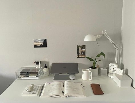 Deck Setup, Study Desk Decor, Desk Inspo, Desk Inspiration, White Desk, Study Room Decor, Room Desk, Minimalist Room, Aesthetic Rooms