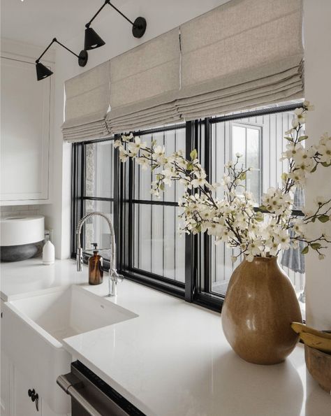 Curtains Kitchen Window Modern, Woven Shade Kitchen Window, Modern Curtains Kitchen, Roman Shades For Kitchen Windows, Linen Roman Shades Kitchen, Roman Blinds Kitchen Modern, Soft Roman Shades, Shade For Kitchen Window, Shades In Kitchen Window