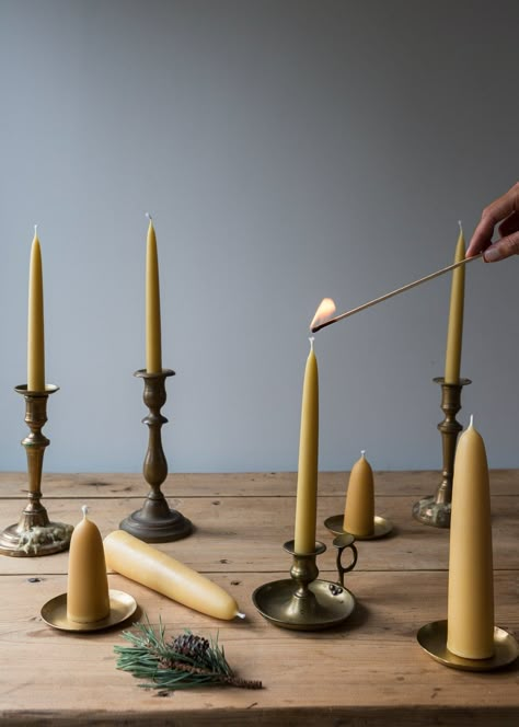 Rolled beeswax candles