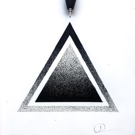 Triangles Tattoo, Geometric Dotwork, Geometric Art Tattoo, Geometric Line Tattoo, Black Art Tattoo, Dotted Drawings, Tattoo Dotwork, Kunst Tattoos, Stippling Art