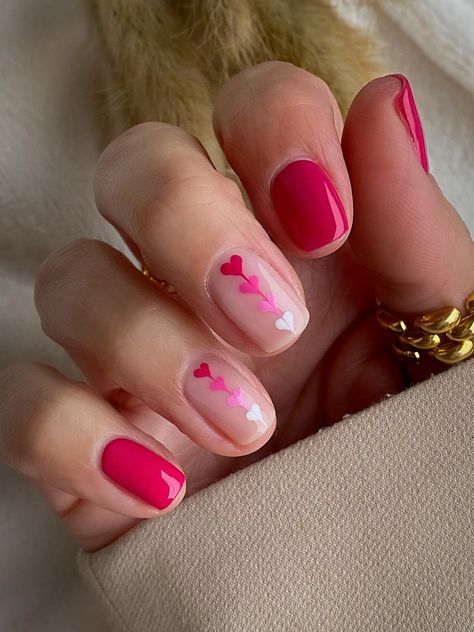 30 Cute Valentine Nail Designs Ideas - Flymeso Blog Nailinspo Nailart, Valentine Nail, Nail Designs Ideas, Cute Short Nails, February Nails, Hot Pink Nails, Stylist Fashion, Subtle Nails, Nail Designs Valentines