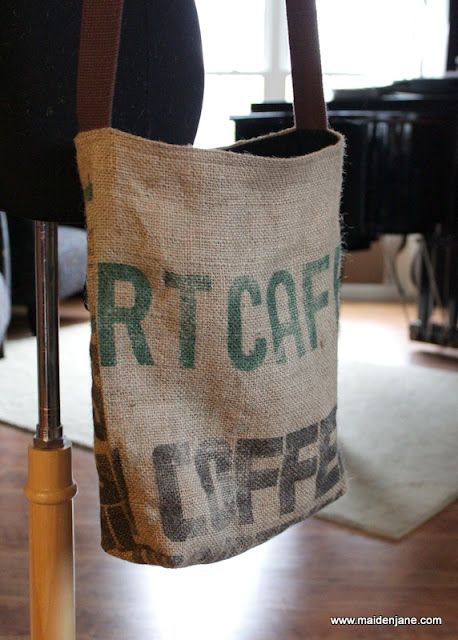 Coffee Bag Crafts, Recycled Coffee Bags, Coffee Bean Sacks, Tas Denim, Burlap Coffee Bags, Coffee Bean Bags, Coffee Sack, Sacs Tote Bags, Coffee Sacks