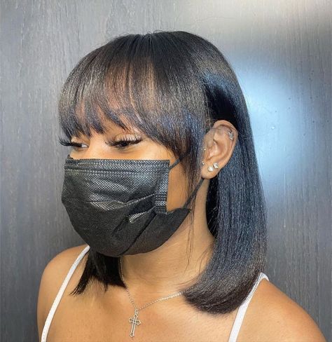 Relaxed Hair With Bangs, Silk Press Bob, Natural Hair Bangs, Silk Press Hair, Pressed Natural Hair, Silk Press Natural Hair, Natural Straight Hair, Straight Lace Front Wig, Chic Short Hair