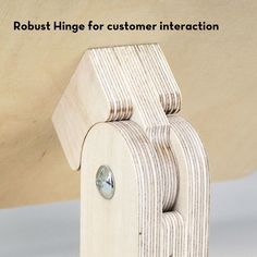 Wooden pivot hinge, looks quite sturdy. Wooden Hinges, Woodworking Quotes, Wood Hinges, White Patio, Woodworking Chair, Woodworking Shows, Woodworking Power Tools, Wood Joints, Woodworking Joints