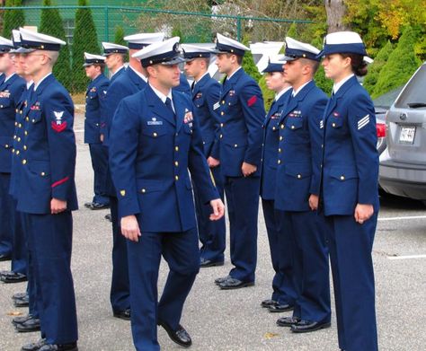 Call to colors: U.S. Coast Guard Coast Guard Uniform, Job Dream, Coast Guard Helicopter, Coast Guard Boats, Guard Uniform, Coast Guard Ships, Coast Guard Stations, American Military History, Military Tactics