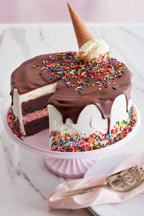 Neapolitan Ice Cream Cake Recipe | Williams Sonoma Taste Neapolitan Ice Cream Cake, Hemgjord Glass, Birthday Room, Old Fashioned Ice Cream, Cream Cake Recipe, Neapolitan Ice Cream, Ice Cream Cake Recipe, Brownie Ice Cream, Sprinkle Cake